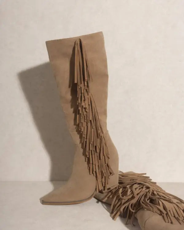 Oasis Society Out West - Knee-High Fringe Boots