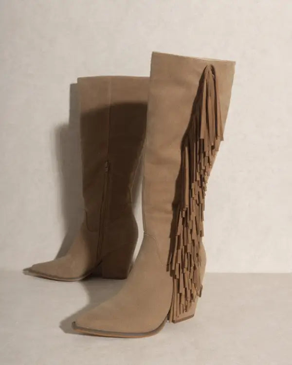 Oasis Society Out West - Knee-High Fringe Boots