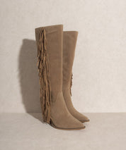 Oasis Society Out West - Knee-High Fringe Boots