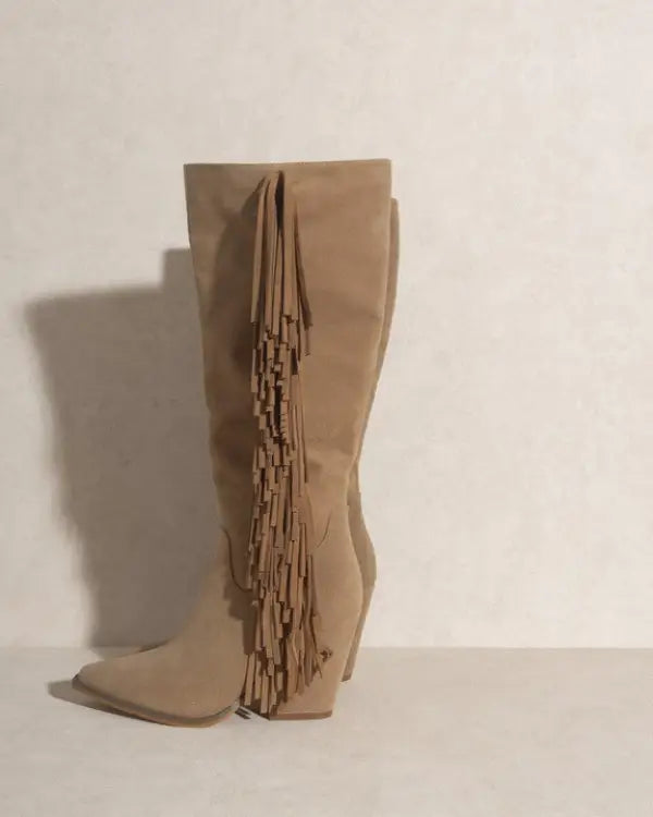 Oasis Society Out West - Knee-High Fringe Boots