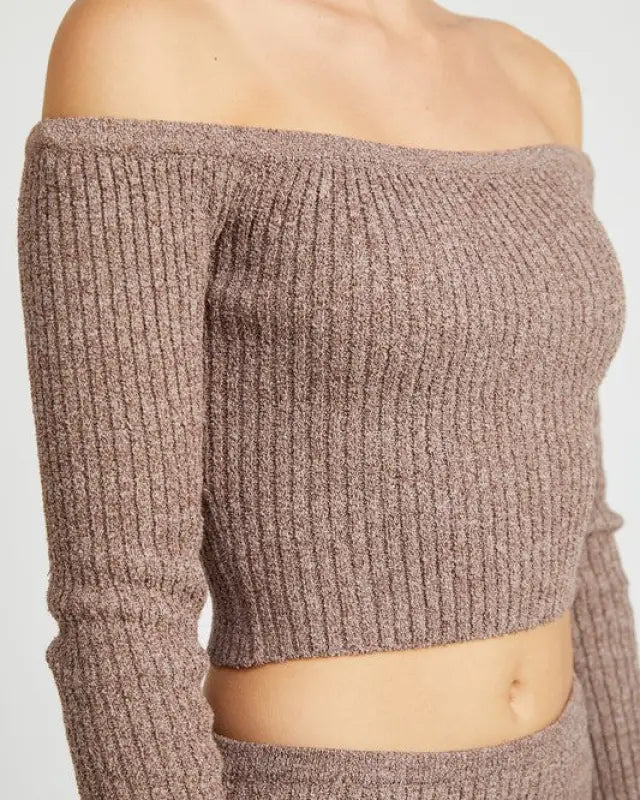 OFF SHOULDER LONG SLEEVE KNIT TOP