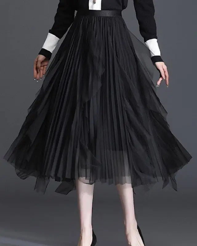 Pleated chiffon midi skirt - Black / S