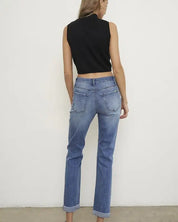 SLIM FIT BOYFRIEND JEANS