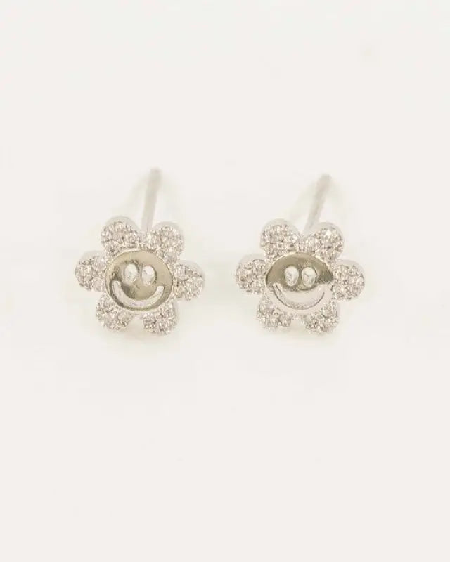 Smiley Flowers Stud Earrings