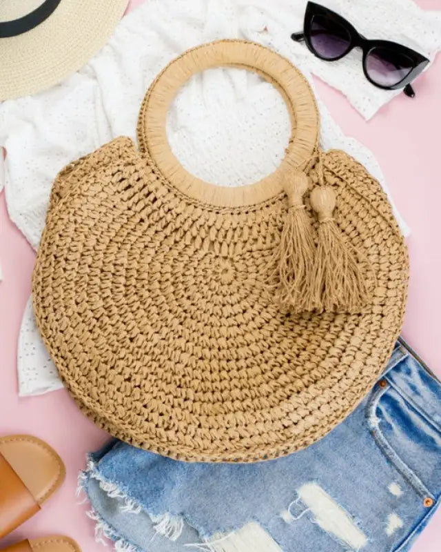 Straw Tassel O-Ring Tote