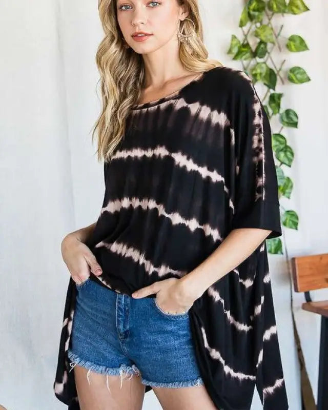 STRIPED TIE DYE ROUND NECK TUNIC - BLACK / S/M