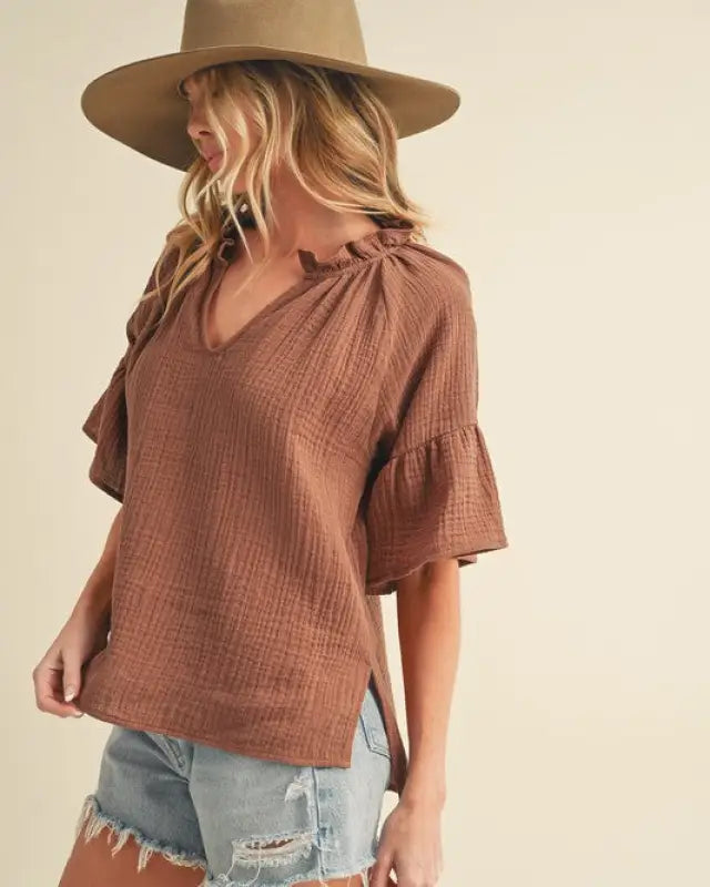 Tes 3/4 Sleeve Ruffle Top