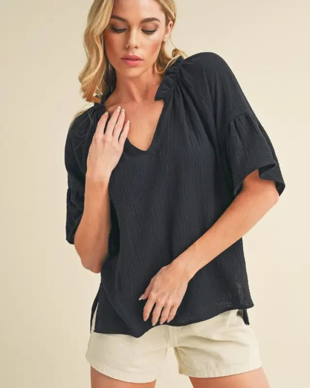 Tes 3/4 Sleeve Ruffle Top