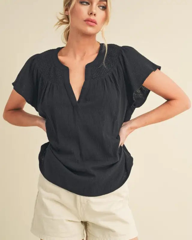 Thia Embroidered Short Sleeve Top - BLACK / S