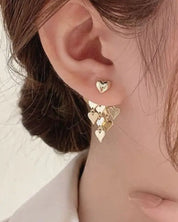 Toot Earrings - Gold / Os