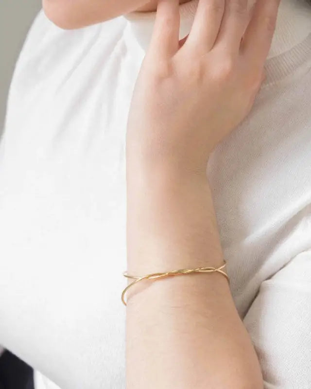 Twister Cuff Bracelet - Gold / OS