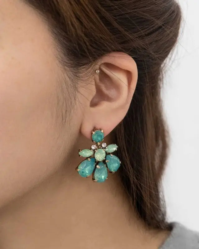 Water Lily Stone Earrings - Green / OS