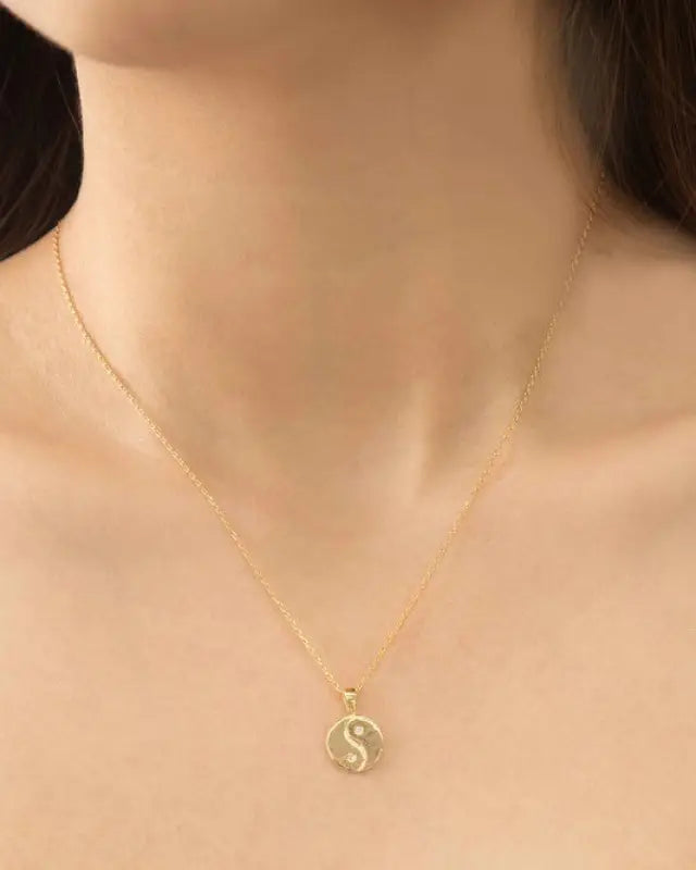 Yin Yang Necklace - Gold / OS